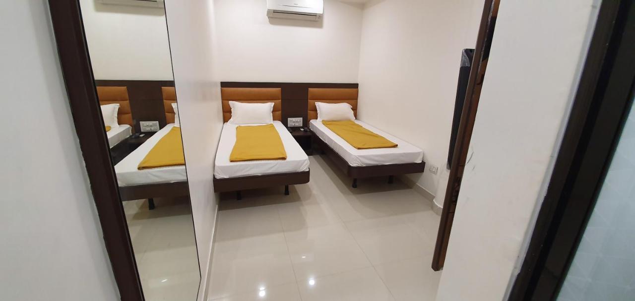Hotel N K Bhuj Exterior photo